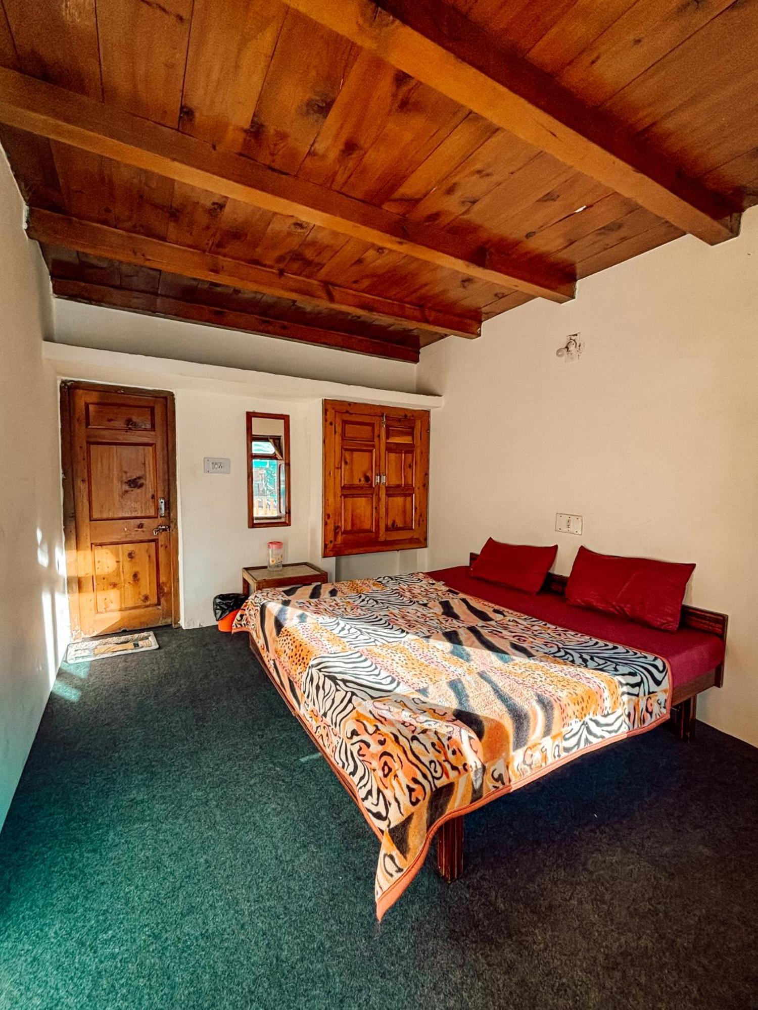 Yaarana Stay & Cafe, Vashisht, Manali Exterior foto